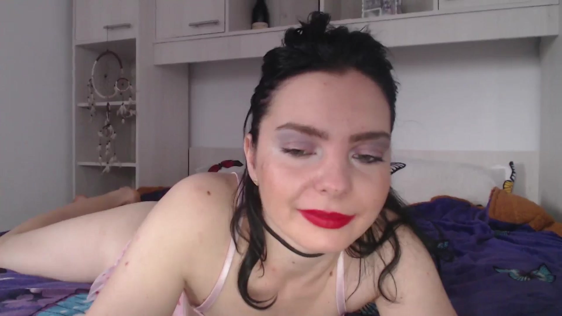 Gallery image thumbnail from YreneA's myfreecams stream on, 04/02/2025, 07:25 image 5 of 20