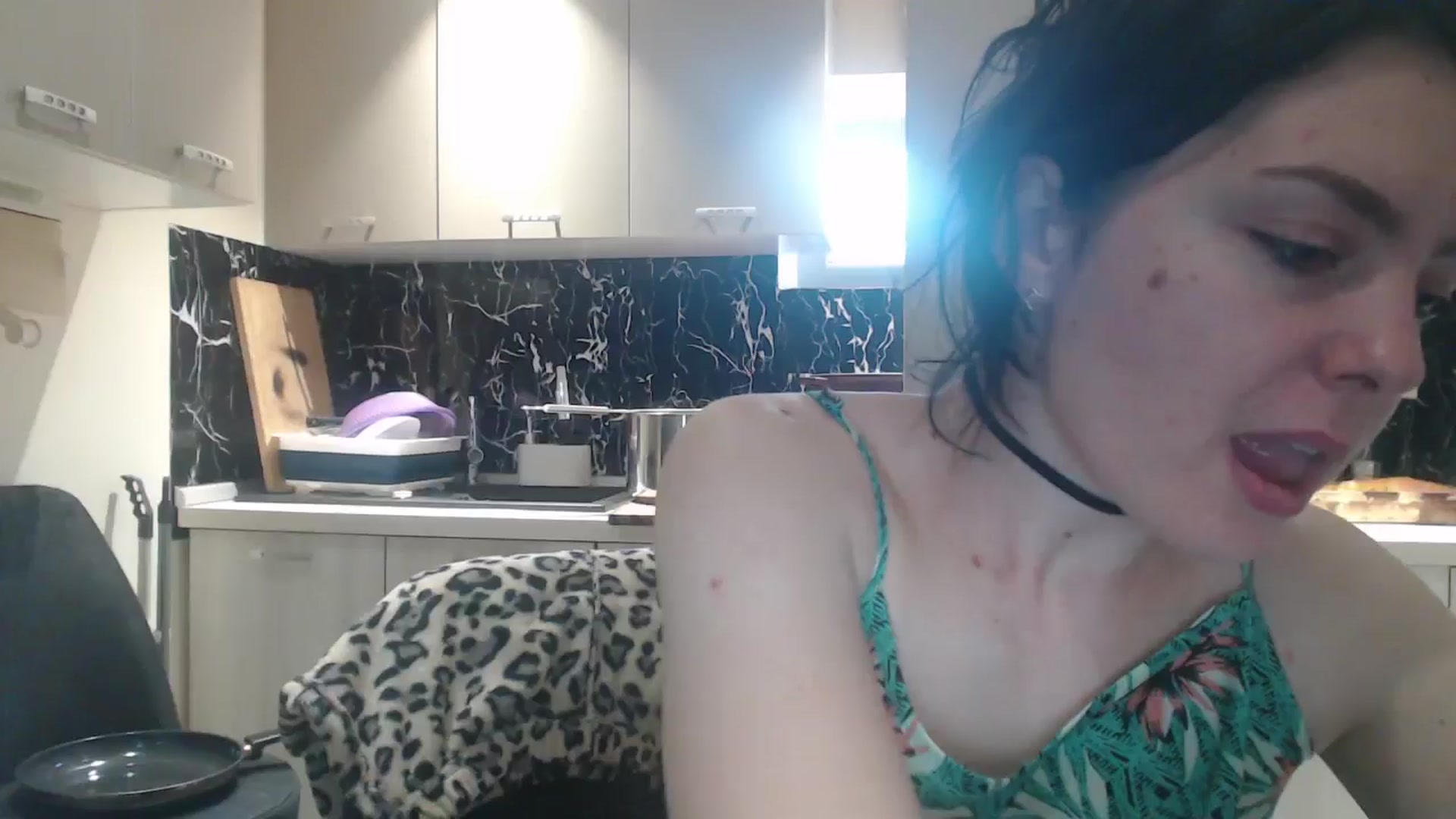 Gallery image thumbnail from YreneA's myfreecams stream on, 04/03/2025, 08:26 image 12 of 20