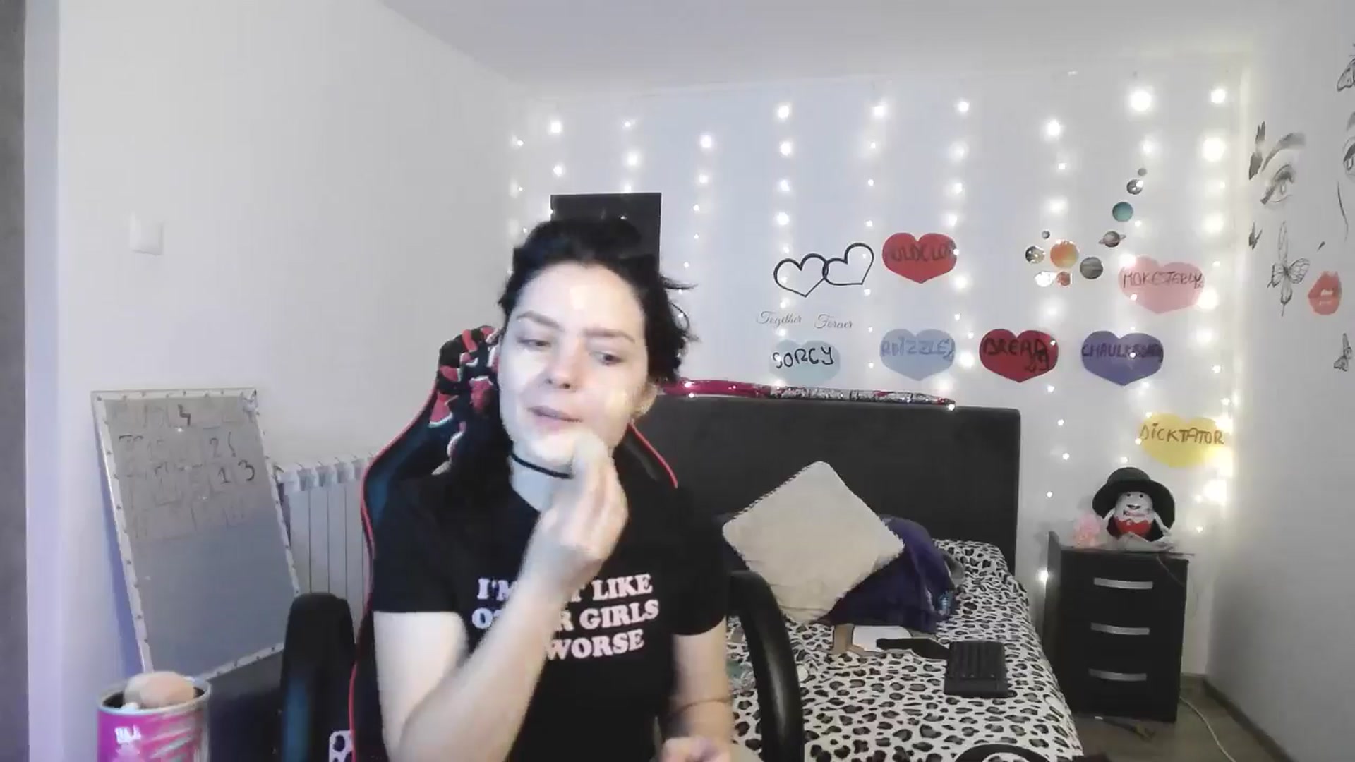 Gallery image thumbnail from YreneA's myfreecams stream on, 04/03/2025, 17:23 image 7 of 20