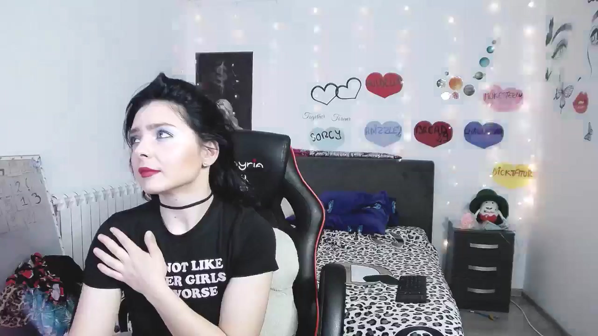 Gallery image thumbnail from YreneA's myfreecams stream on, 04/03/2025, 18:45 image 19 of 20