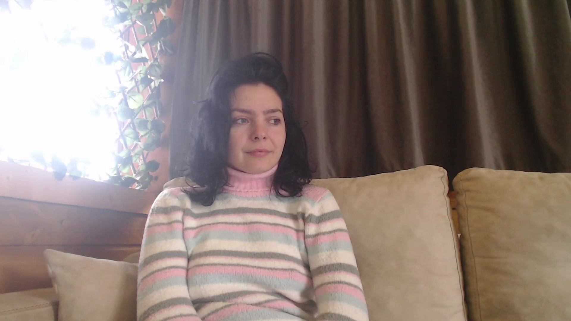 Gallery image thumbnail from YreneA's myfreecams stream on, 04/04/2025, 12:57 image 17 of 20