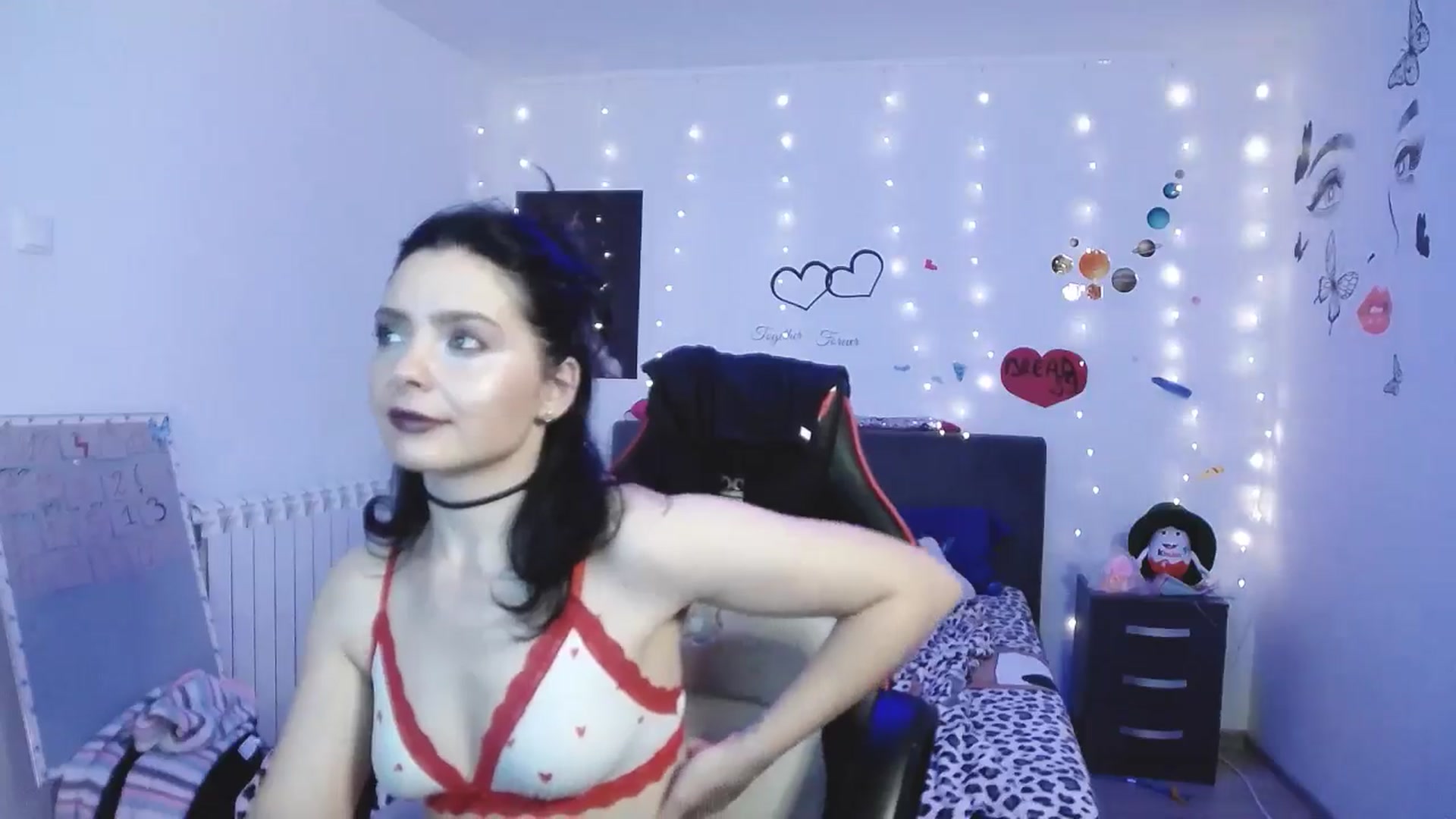 Gallery image thumbnail from YreneA's myfreecams stream on, 04/04/2025, 18:16 image 17 of 20