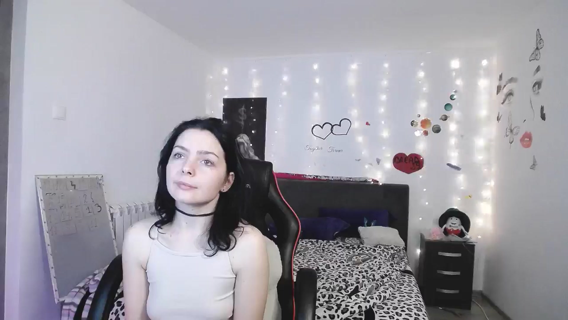 Gallery image thumbnail from YreneA's myfreecams stream on, 04/05/2025, 18:02 image 8 of 20