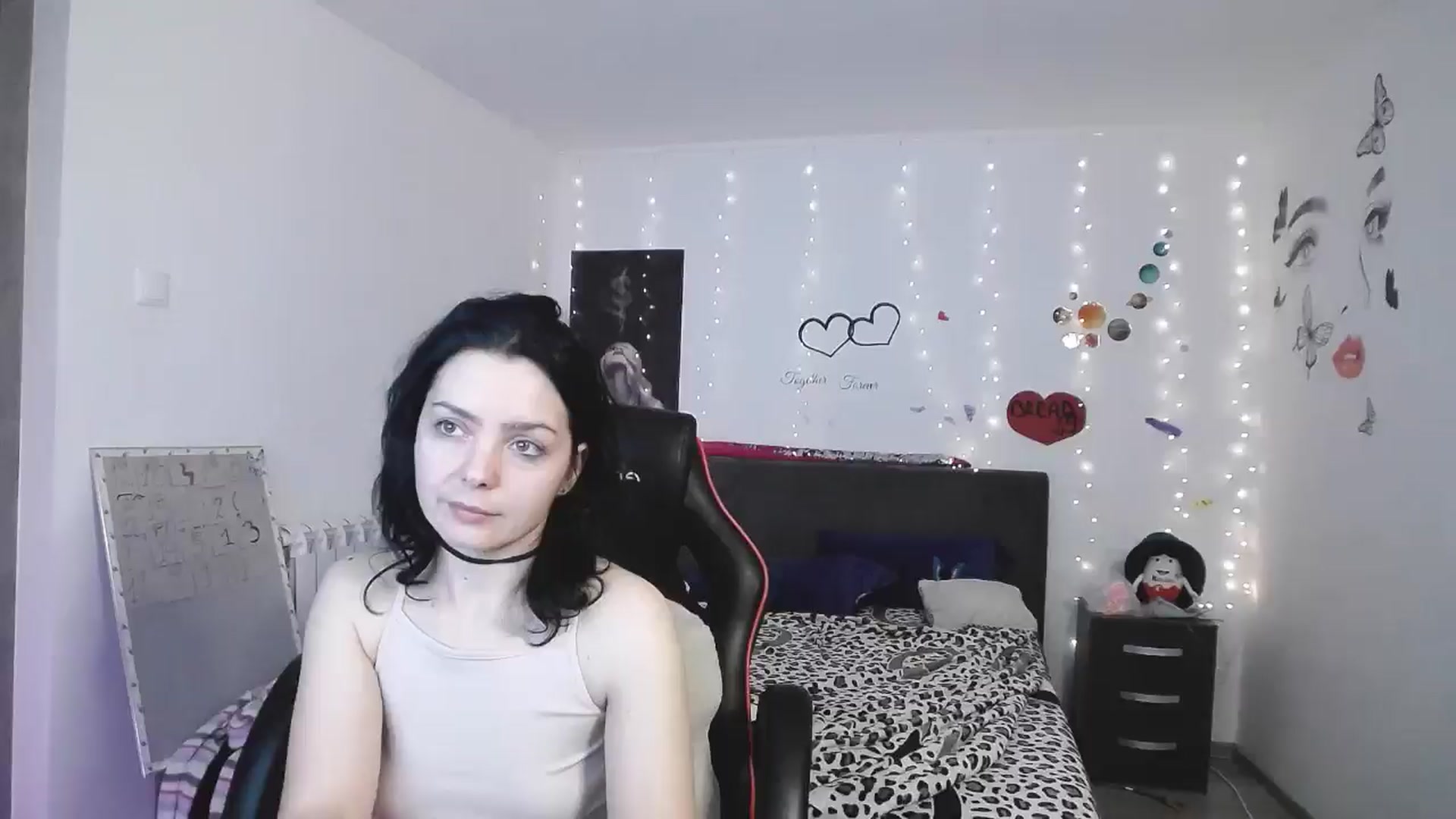 Gallery image thumbnail from YreneA's myfreecams stream on, 04/05/2025, 18:02 image 9 of 20