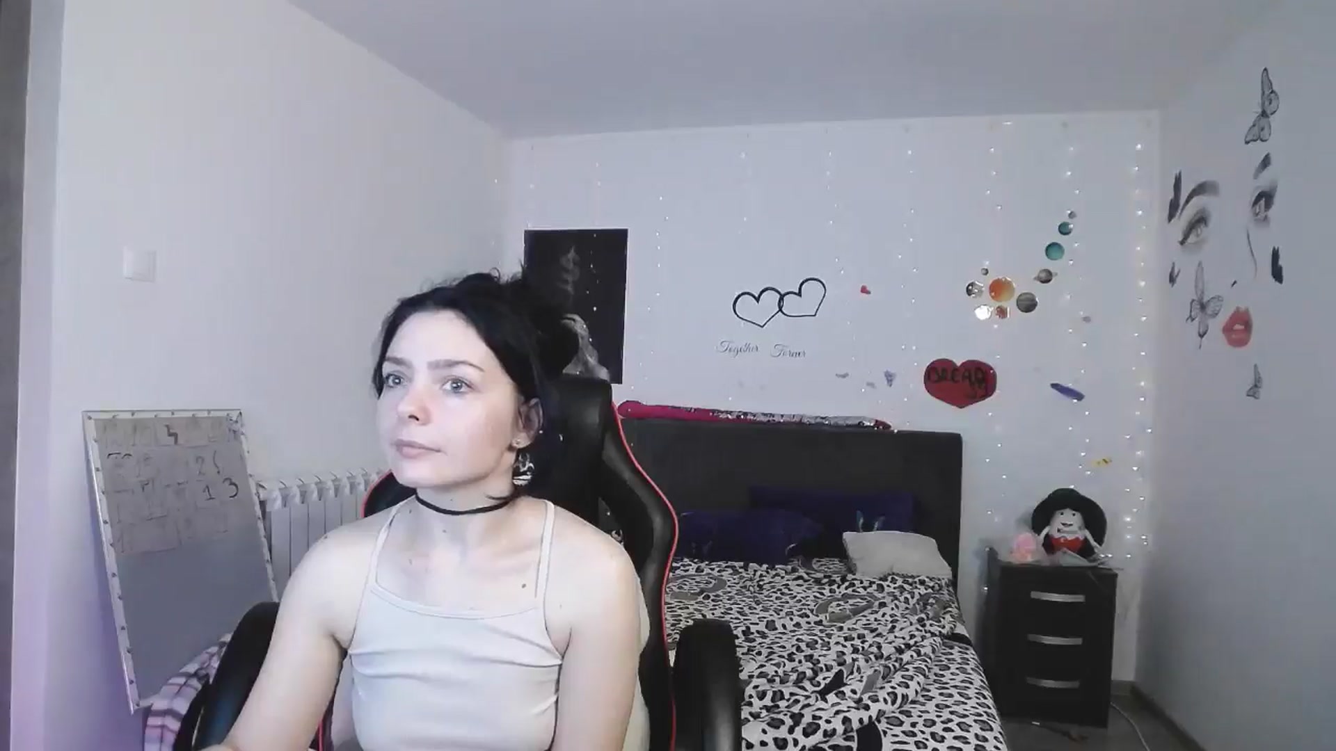 Gallery image thumbnail from YreneA's myfreecams stream on, 04/05/2025, 18:02 image 11 of 20