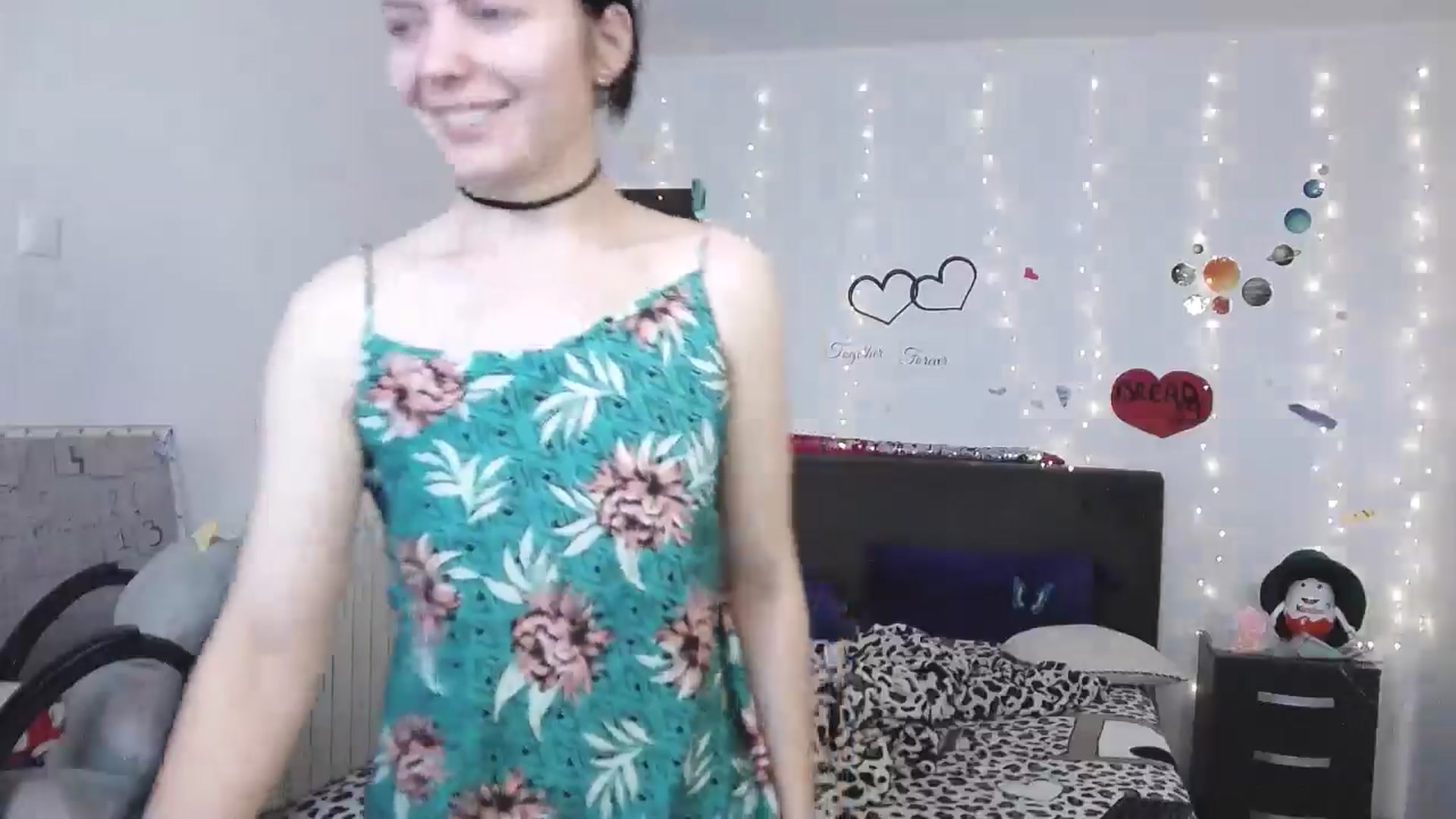 Gallery image thumbnail from YreneA's myfreecams stream on, 04/06/2025, 07:01 image 13 of 20