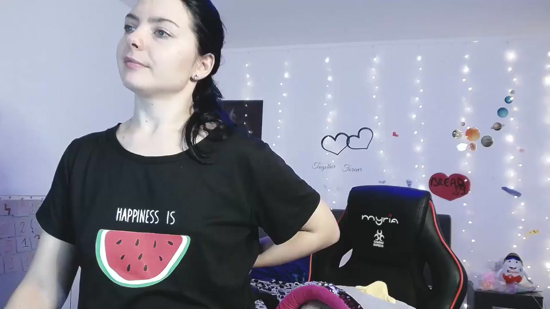Gallery image thumbnail from YreneA's myfreecams stream on, 04/08/2025, 18:08 image 2 of 20