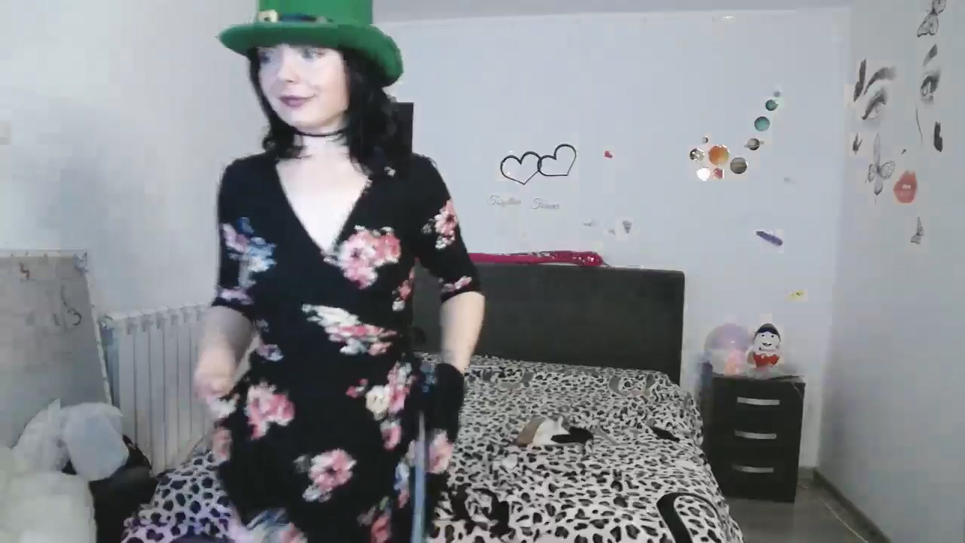 Gallery image thumbnail from YreneA's myfreecams stream on, 04/10/2025, 19:19 image 9 of 20