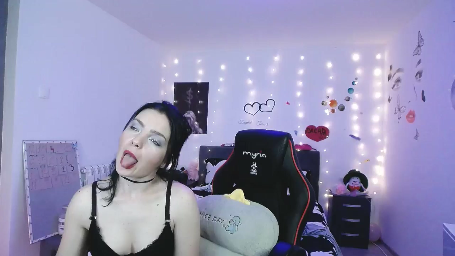 Gallery image thumbnail from YreneA's myfreecams stream on, 04/14/2025, 19:39 image 20 of 20