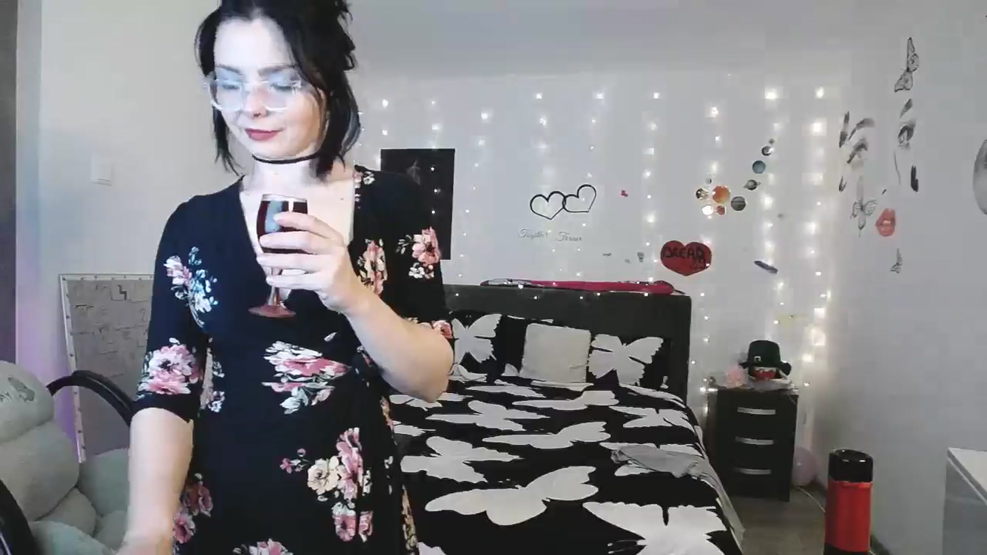 Gallery image thumbnail from YreneA's myfreecams stream on, 04/14/2025, 19:39 image 8 of 20