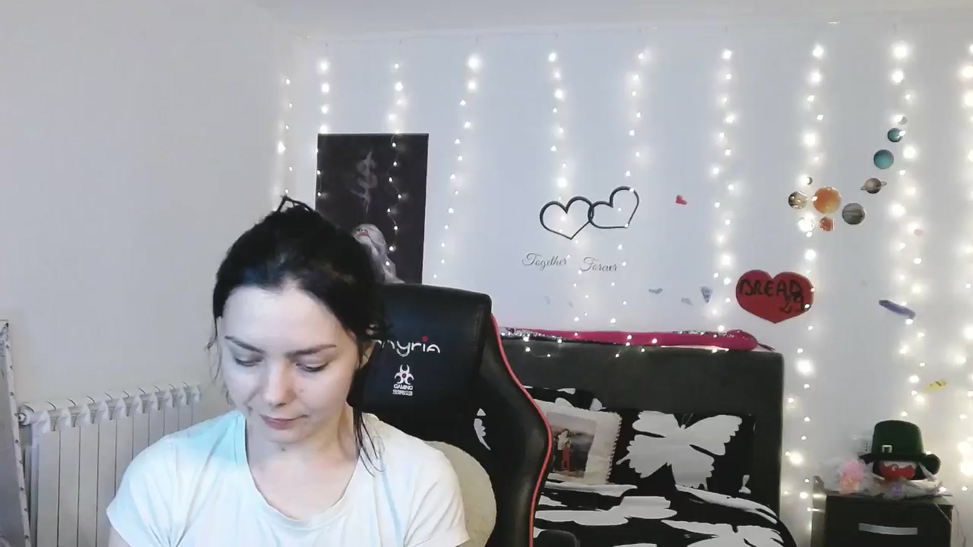 Gallery image thumbnail from YreneA's myfreecams stream on, 04/14/2025, 19:39 image 1 of 20