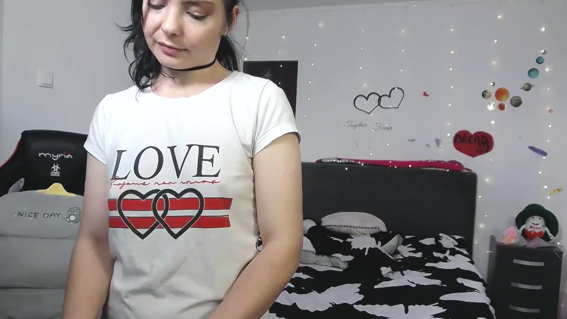 Gallery image thumbnail from YreneA's myfreecams stream on, 04/15/2025, 08:15 image 12 of 20