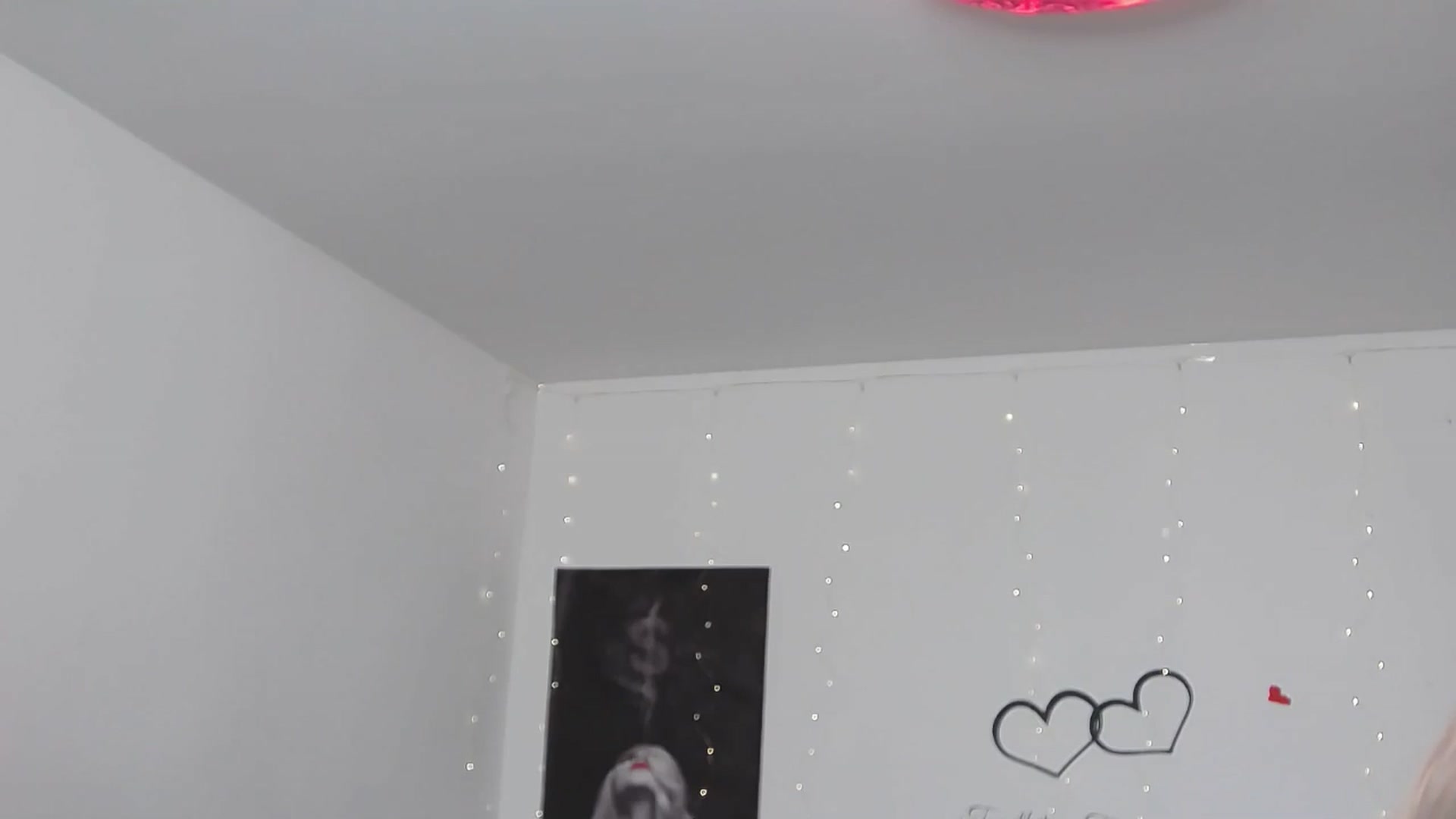 Gallery image thumbnail from YreneA's myfreecams stream on, 04/17/2025, 08:51 image 19 of 20