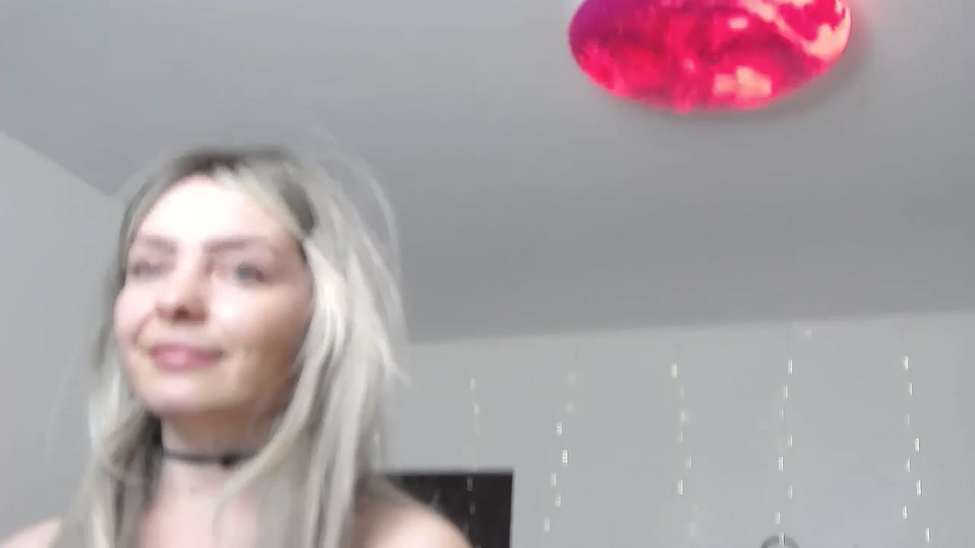Gallery image thumbnail from YreneA's myfreecams stream on, 04/17/2025, 08:51 image 10 of 20