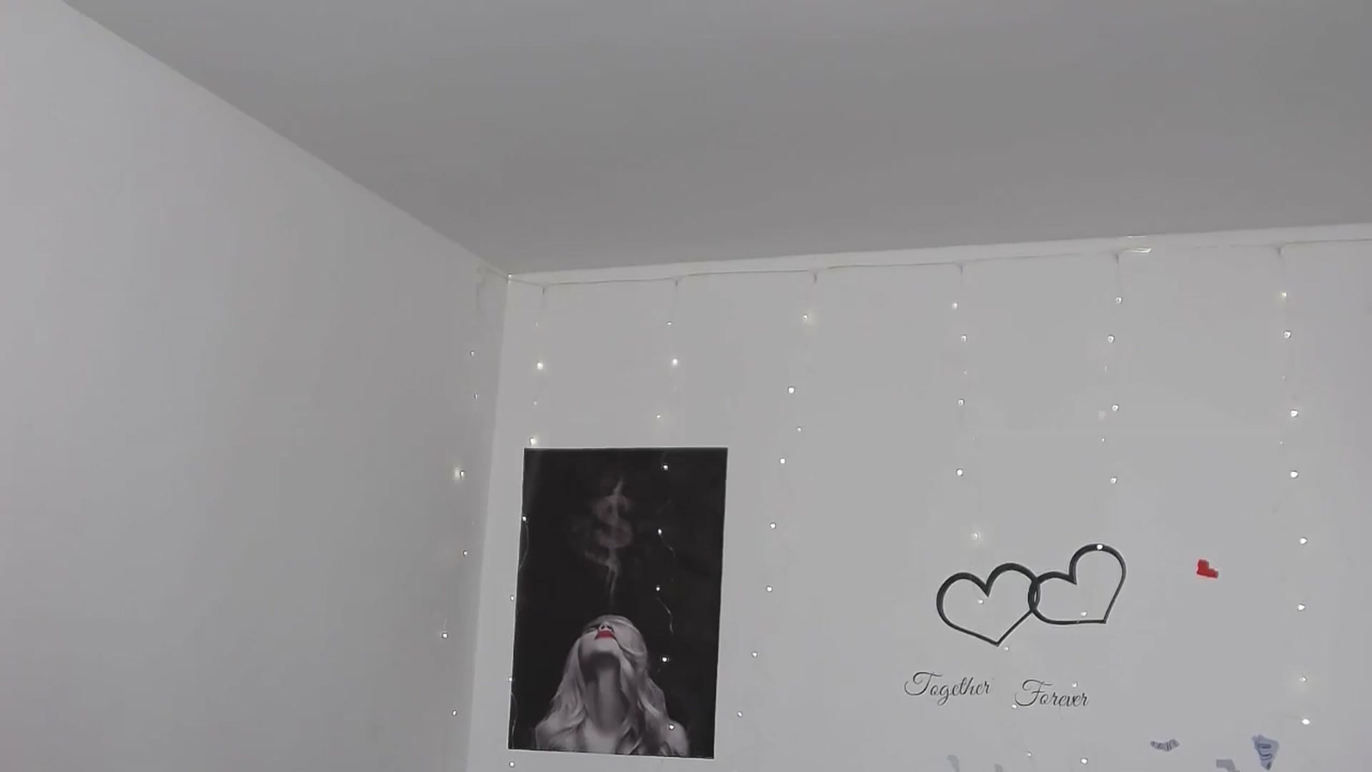 Gallery image thumbnail from YreneA's myfreecams stream on, 04/17/2025, 08:51 image 5 of 20