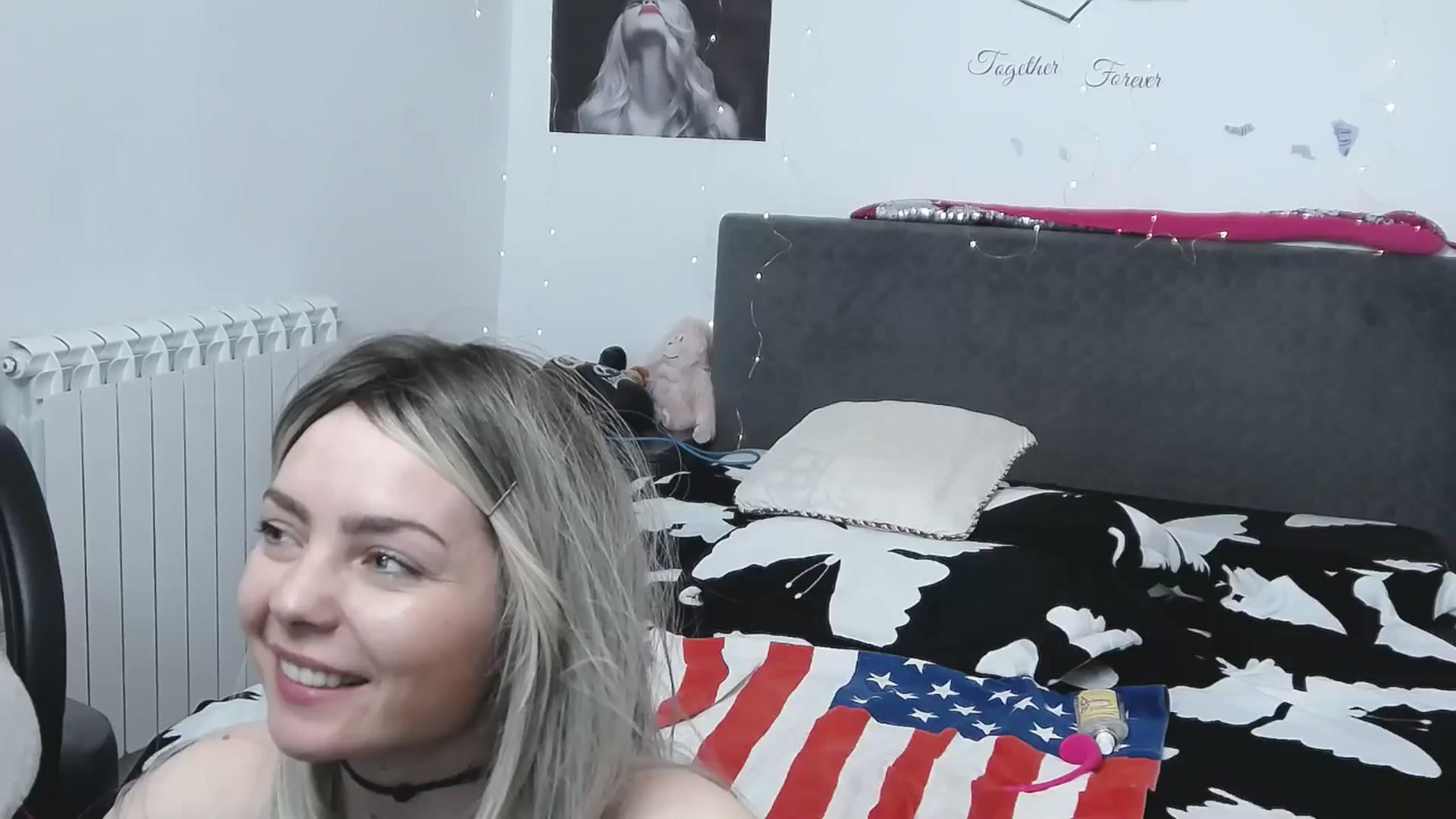Gallery image thumbnail from YreneA's myfreecams stream on, 04/17/2025, 08:51 image 9 of 20