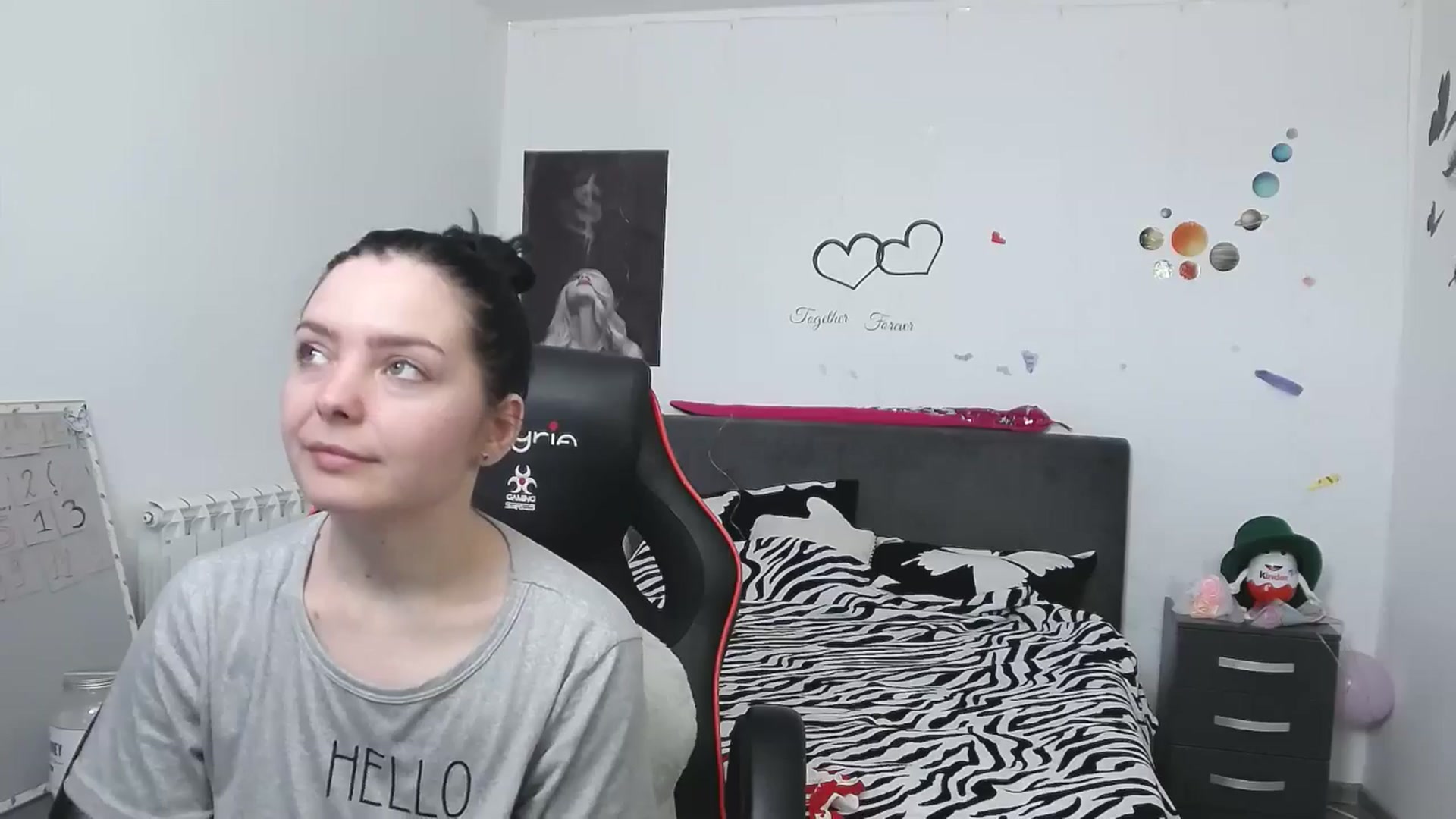 Gallery image thumbnail from YreneA's myfreecams stream on, 04/20/2025, 08:45 image 18 of 20