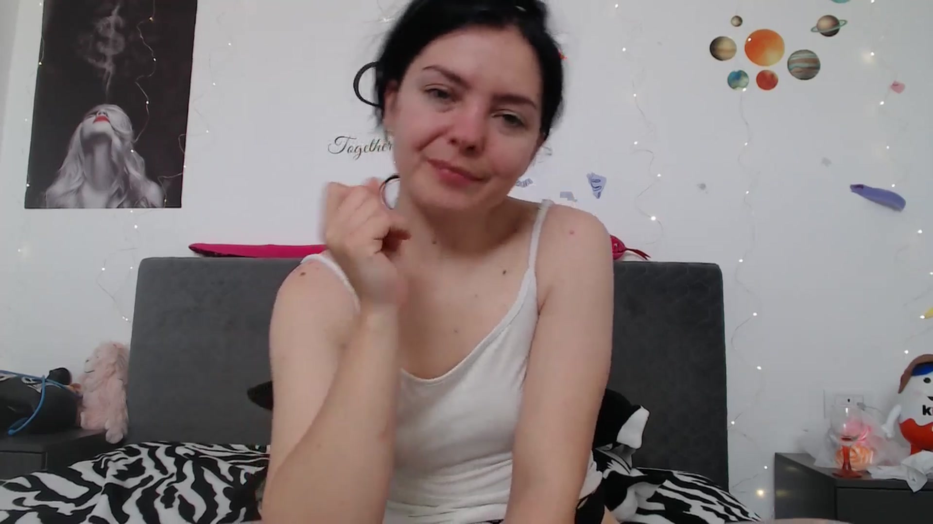 Gallery image thumbnail from YreneA's myfreecams stream on, 04/23/2025, 06:58 image 8 of 20