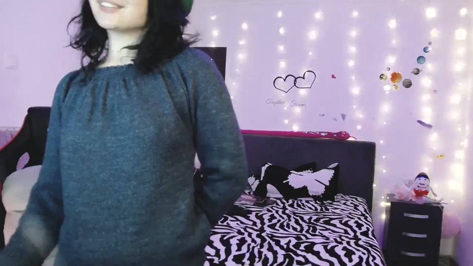 Gallery image thumbnail from YreneA's myfreecams stream on, 04/24/2025, 02:13 image 20 of 20