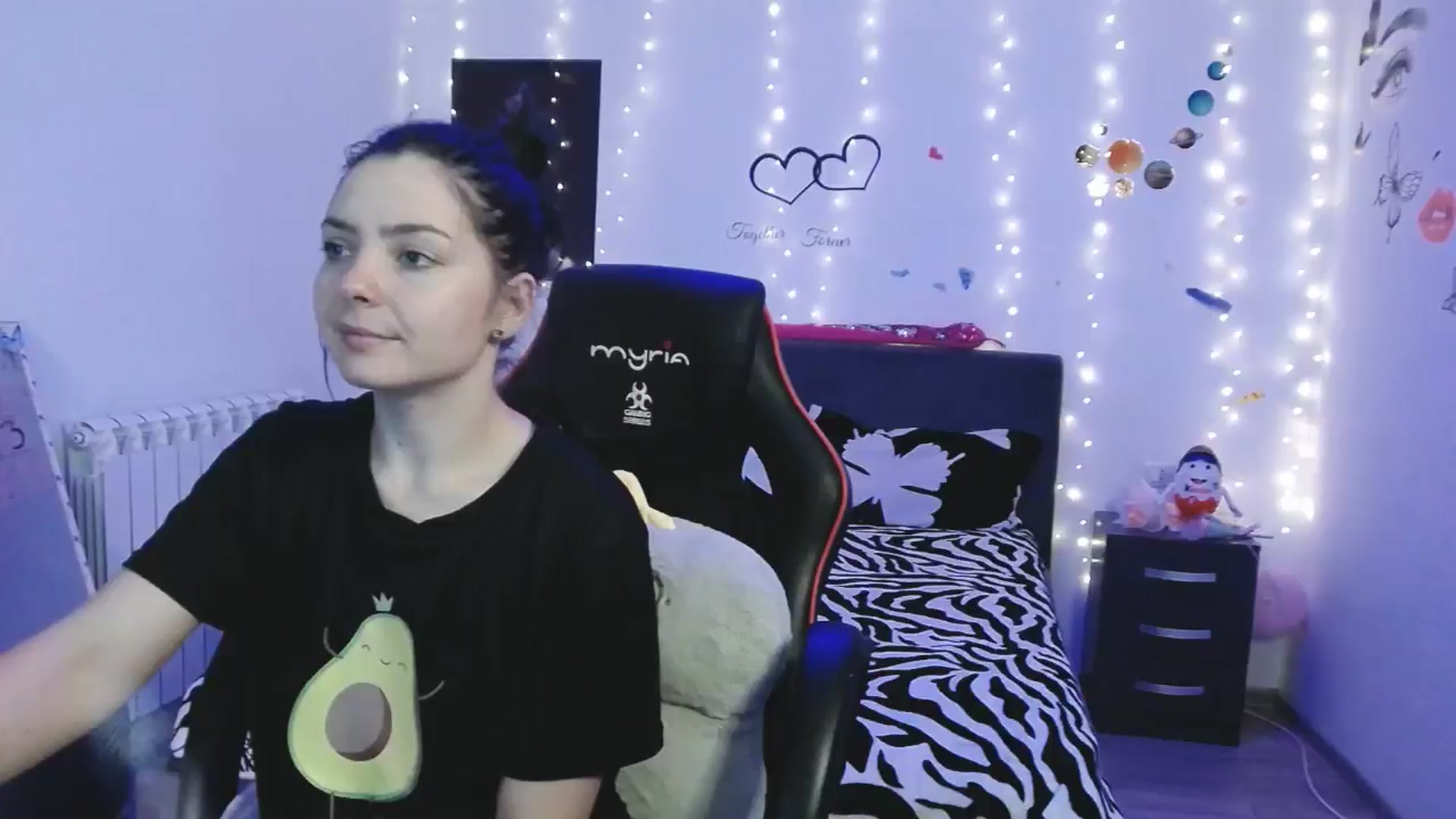 Gallery image thumbnail from YreneA's myfreecams stream on, 04/24/2025, 19:07 image 1 of 20
