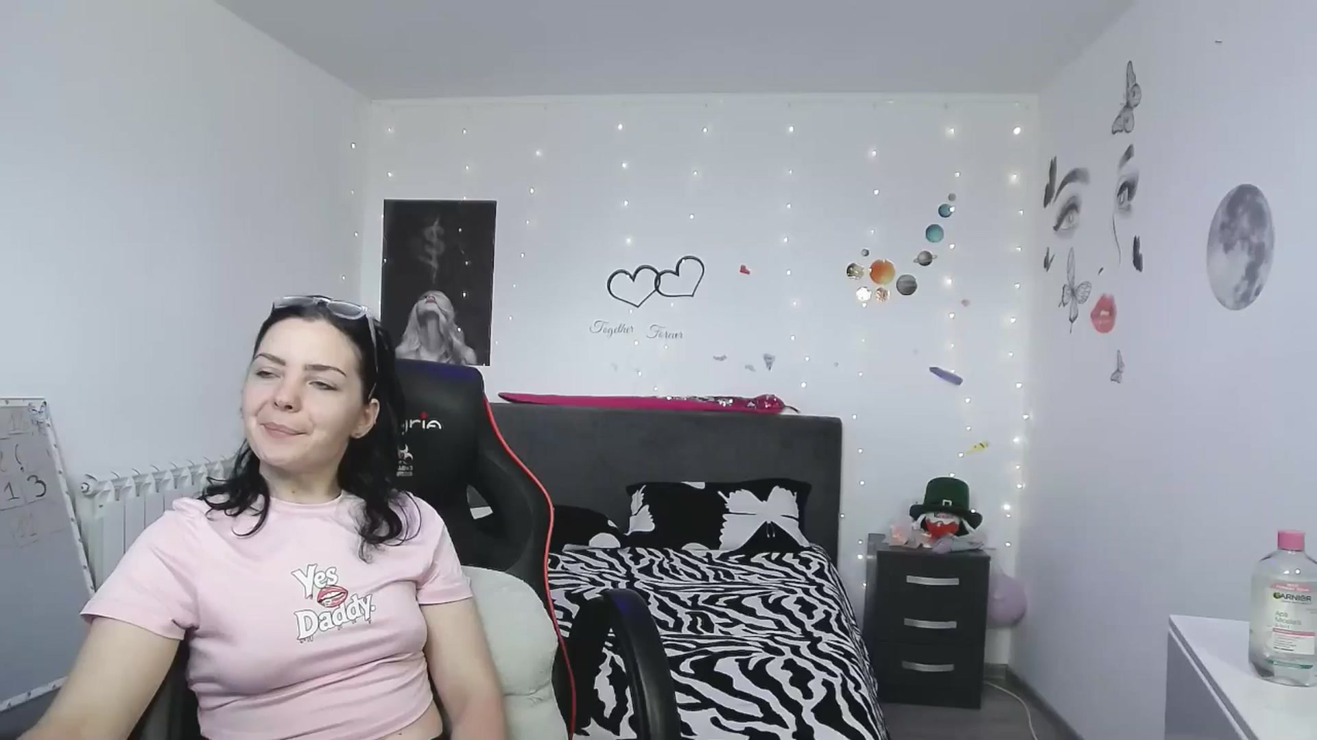 Gallery image thumbnail from YreneA's myfreecams stream on, 04/26/2025, 12:37 image 11 of 20