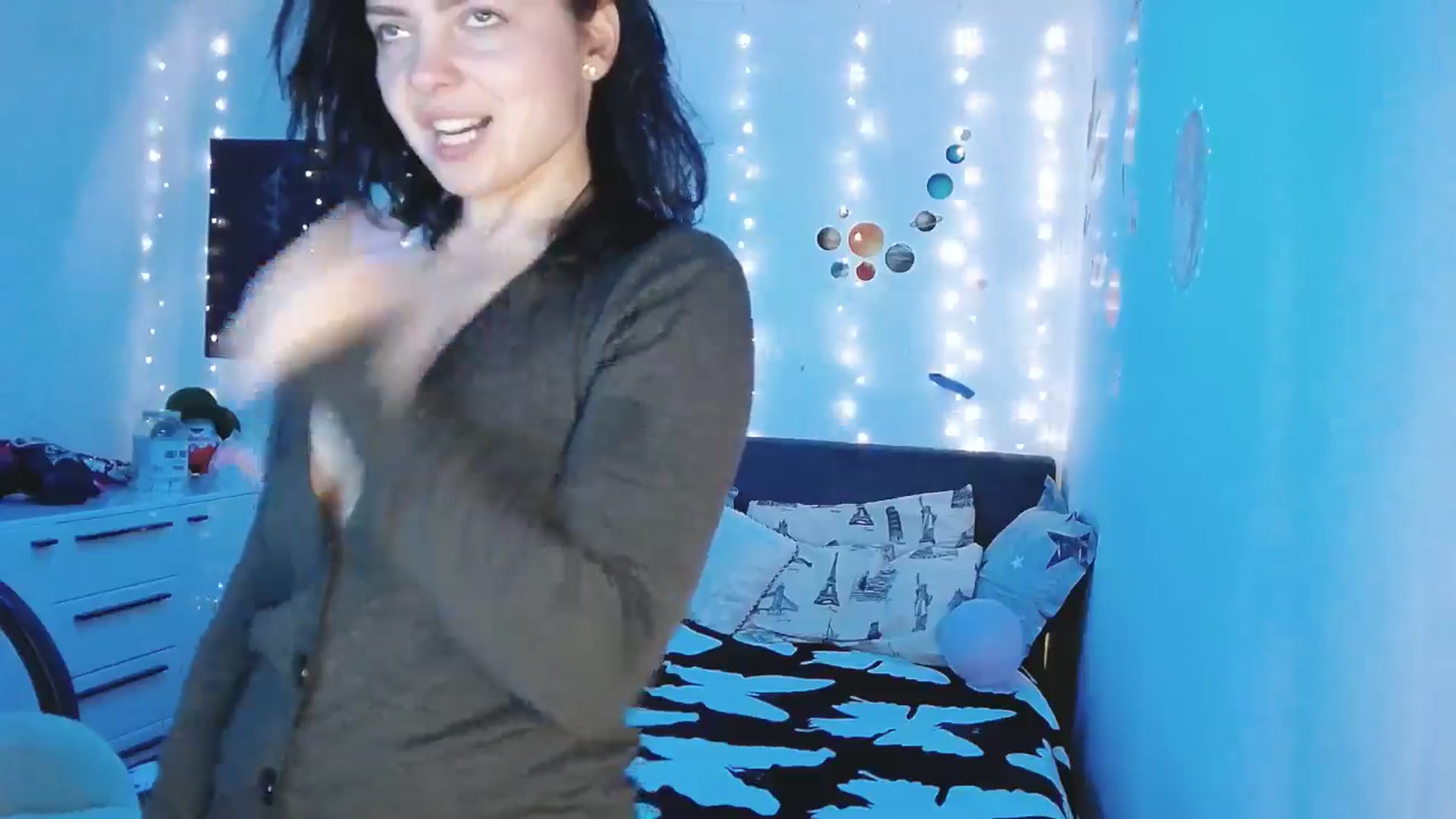 Gallery image thumbnail from YreneA's myfreecams stream on, 04/27/2025, 19:53 image 13 of 20