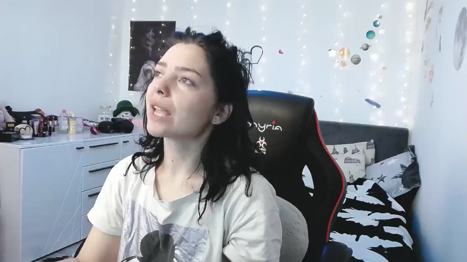 Gallery image thumbnail from YreneA's myfreecams stream on, 04/29/2025, 03:39 image 7 of 20