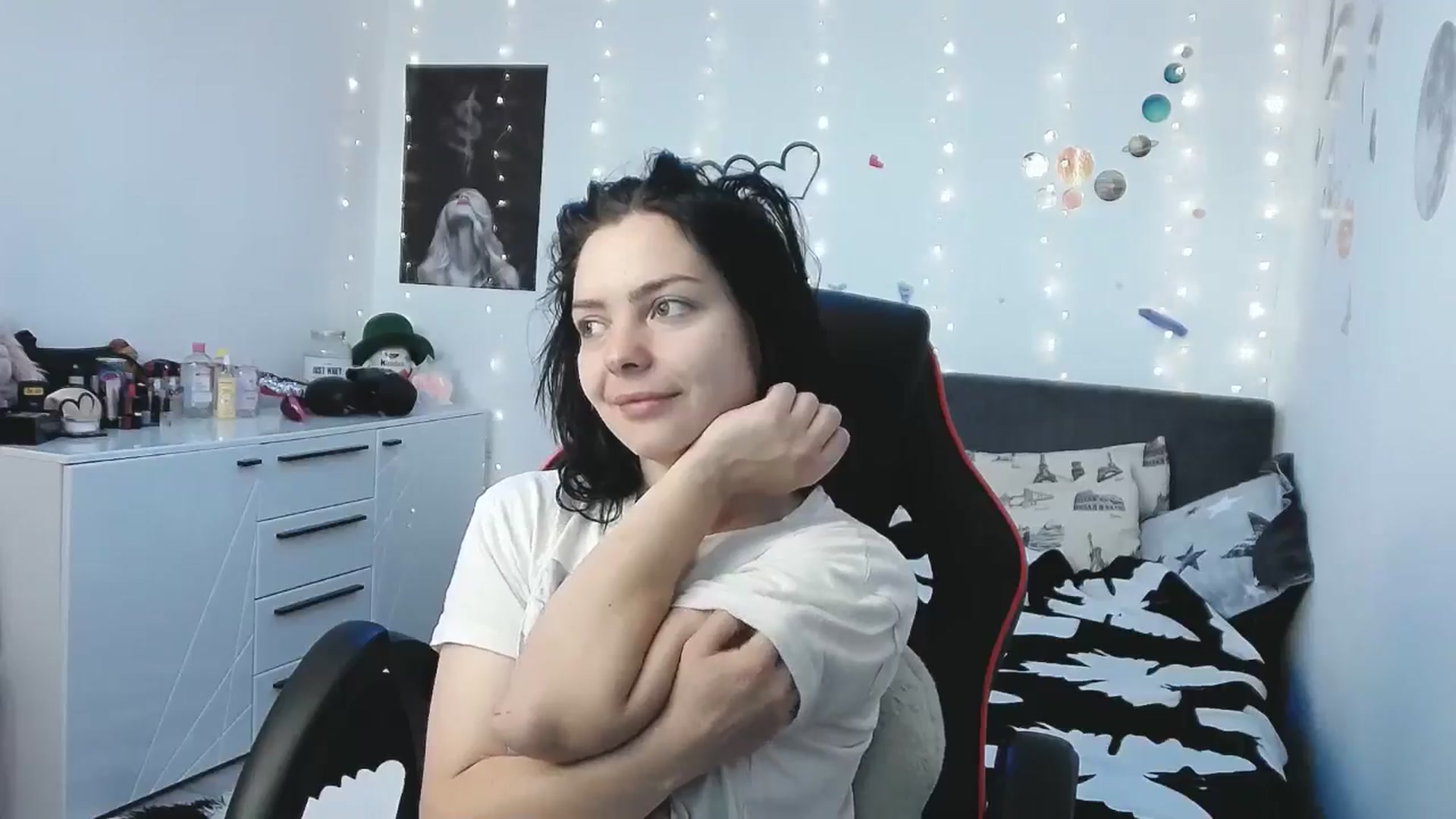 Gallery image thumbnail from YreneA's myfreecams stream on, 04/29/2025, 03:39 image 9 of 20