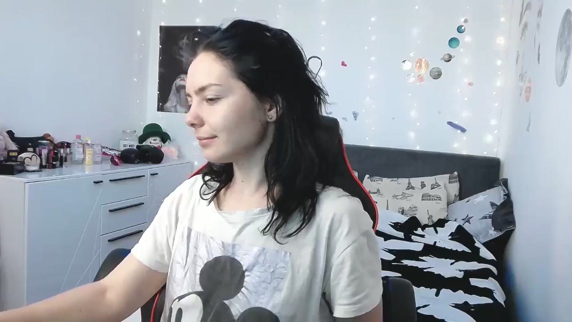 Gallery image thumbnail from YreneA's myfreecams stream on, 04/29/2025, 03:39 image 15 of 20