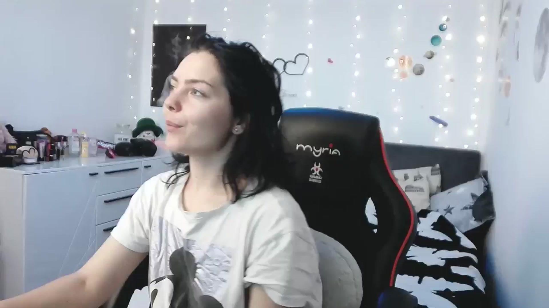 Gallery image thumbnail from YreneA's myfreecams stream on, 04/29/2025, 03:39 image 11 of 20