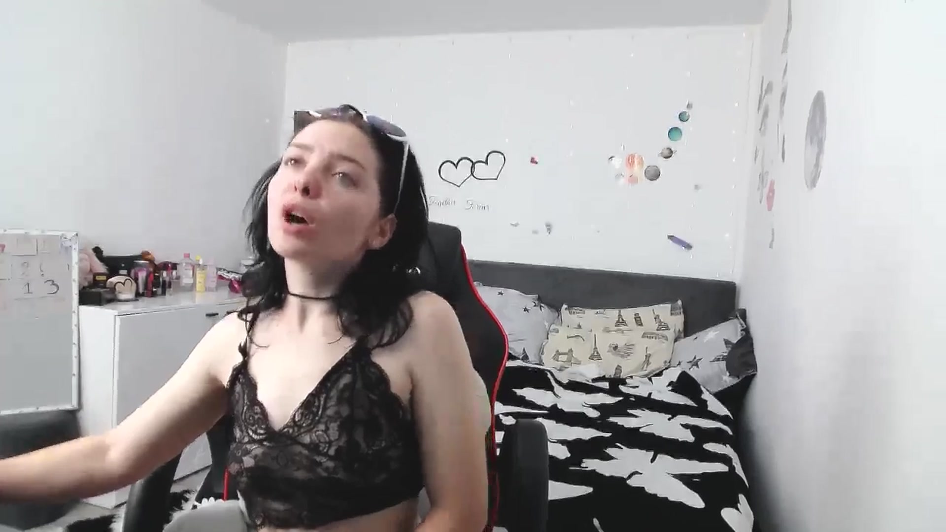 Gallery image thumbnail from YreneA's myfreecams stream on, 04/29/2025, 07:05 image 7 of 20