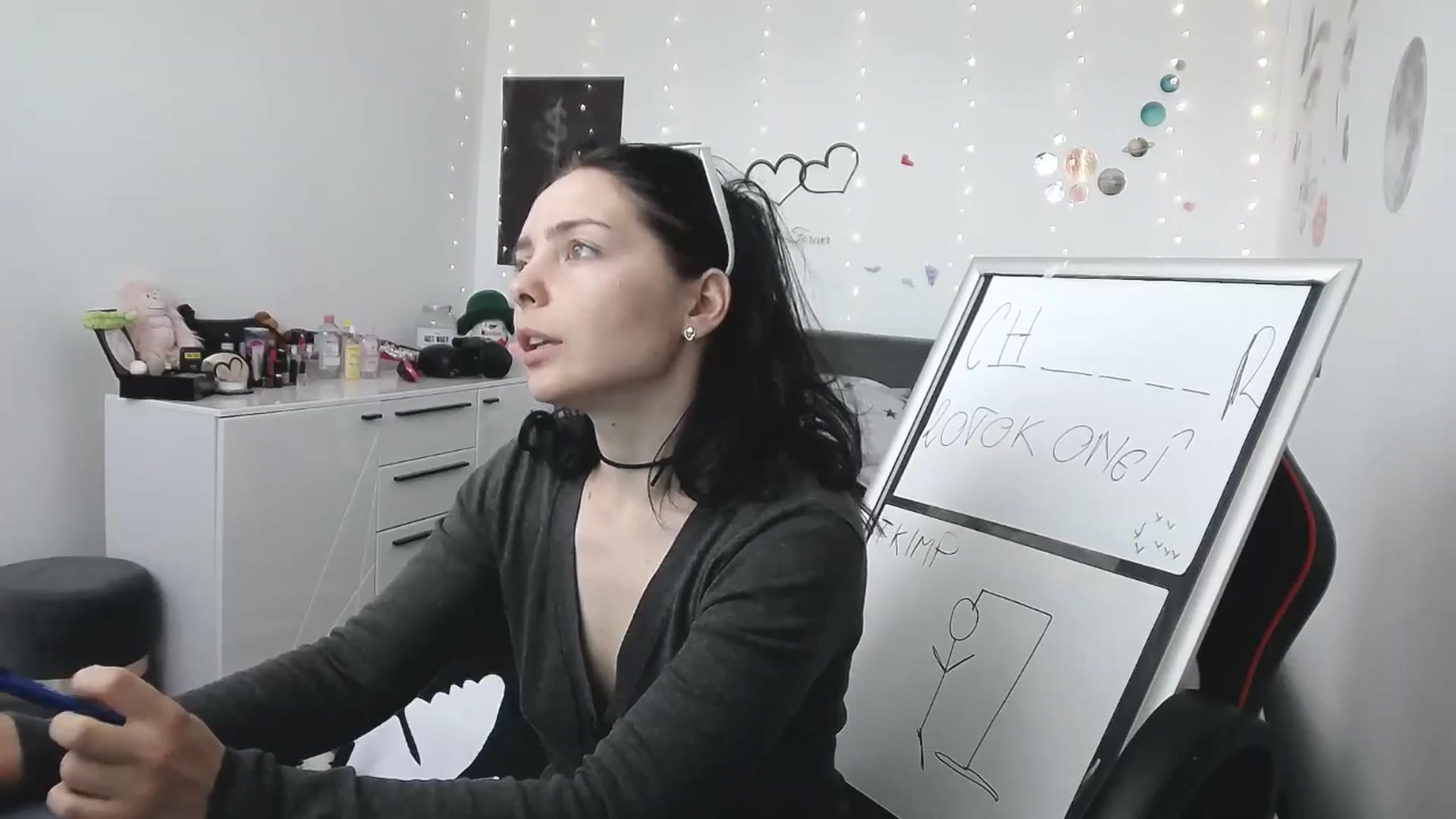 Gallery image thumbnail from YreneA's myfreecams stream on, 04/29/2025, 11:18 image 14 of 20