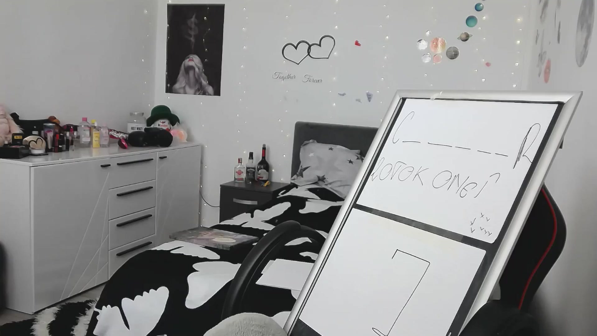 Gallery image thumbnail from YreneA's myfreecams stream on, 04/29/2025, 11:18 image 6 of 20