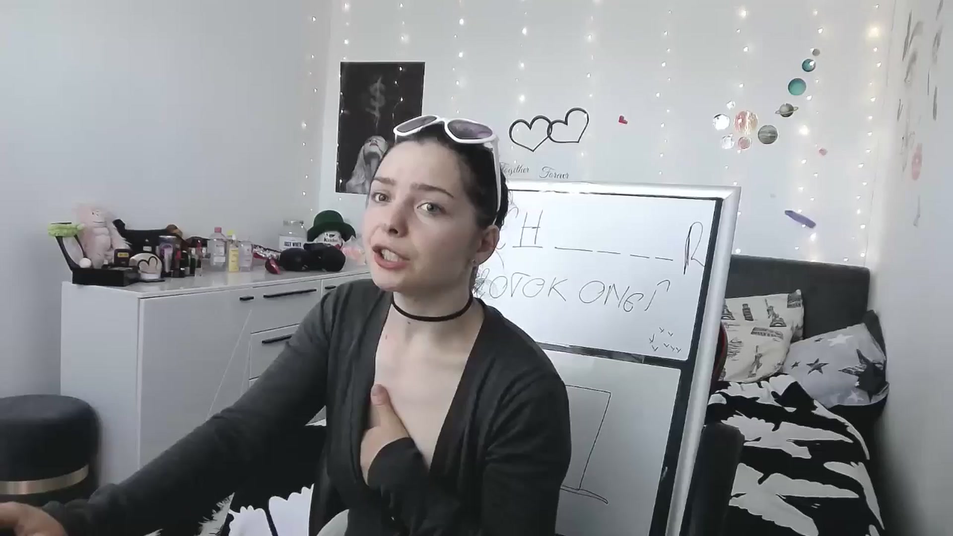 Gallery image thumbnail from YreneA's myfreecams stream on, 04/29/2025, 14:21 image 1 of 20