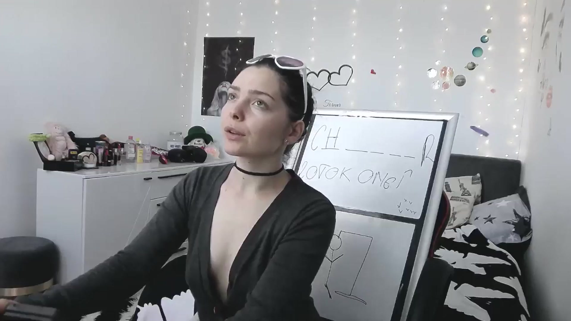 Gallery image thumbnail from YreneA's myfreecams stream on, 04/29/2025, 14:21 image 3 of 20