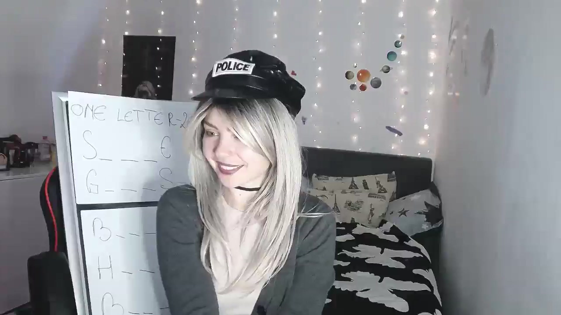 Gallery image thumbnail from YreneA's myfreecams stream on, 04/29/2025, 19:02 image 17 of 20