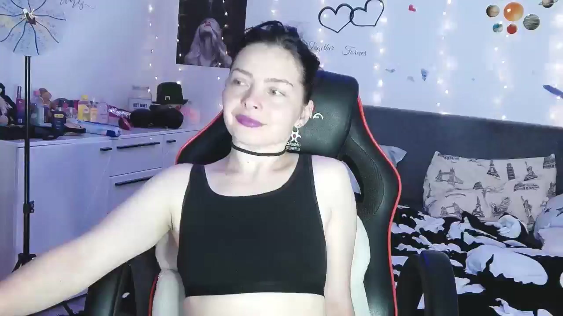 Gallery image thumbnail from YreneA's myfreecams stream on, 05/03/2025, 19:40 image 8 of 20