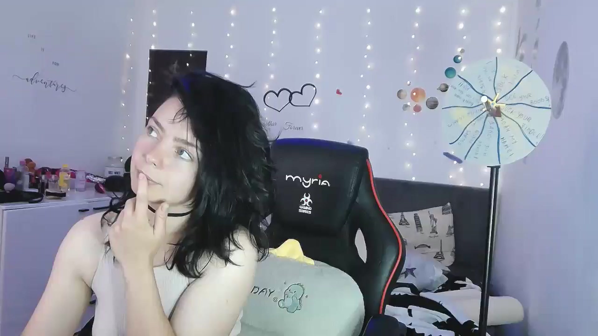 Gallery image thumbnail from YreneA's myfreecams stream on, 05/05/2025, 08:10 image 11 of 20