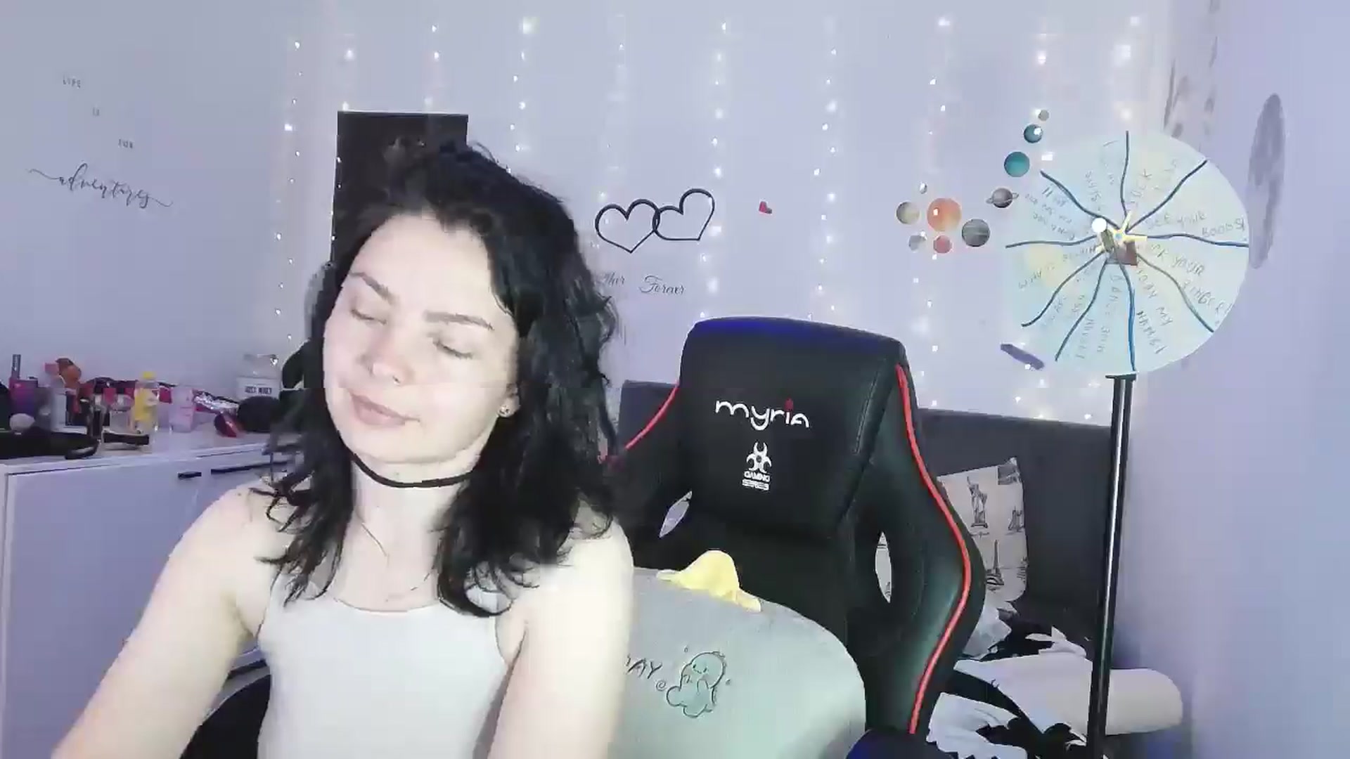 Gallery image thumbnail from YreneA's myfreecams stream on, 05/05/2025, 08:10 image 16 of 20
