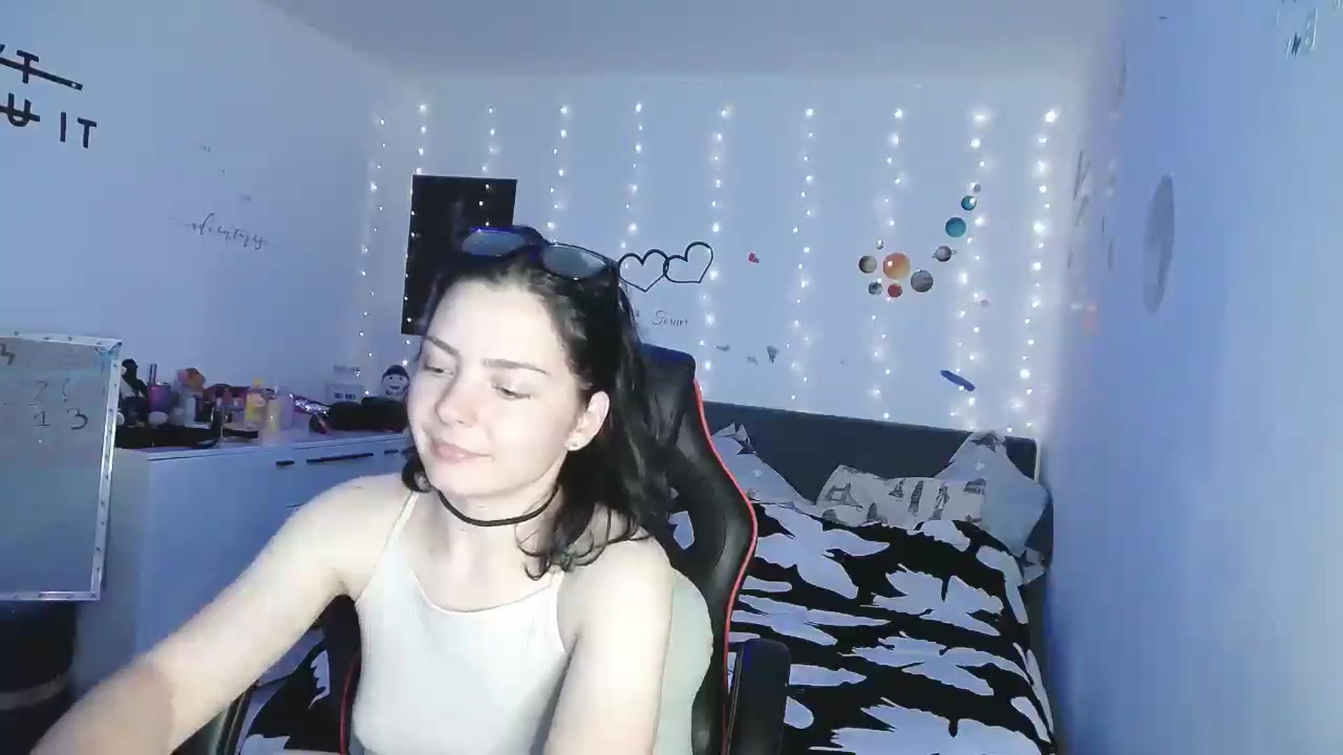 Gallery image thumbnail from YreneA's myfreecams stream on, 05/06/2025, 17:57 image 20 of 20
