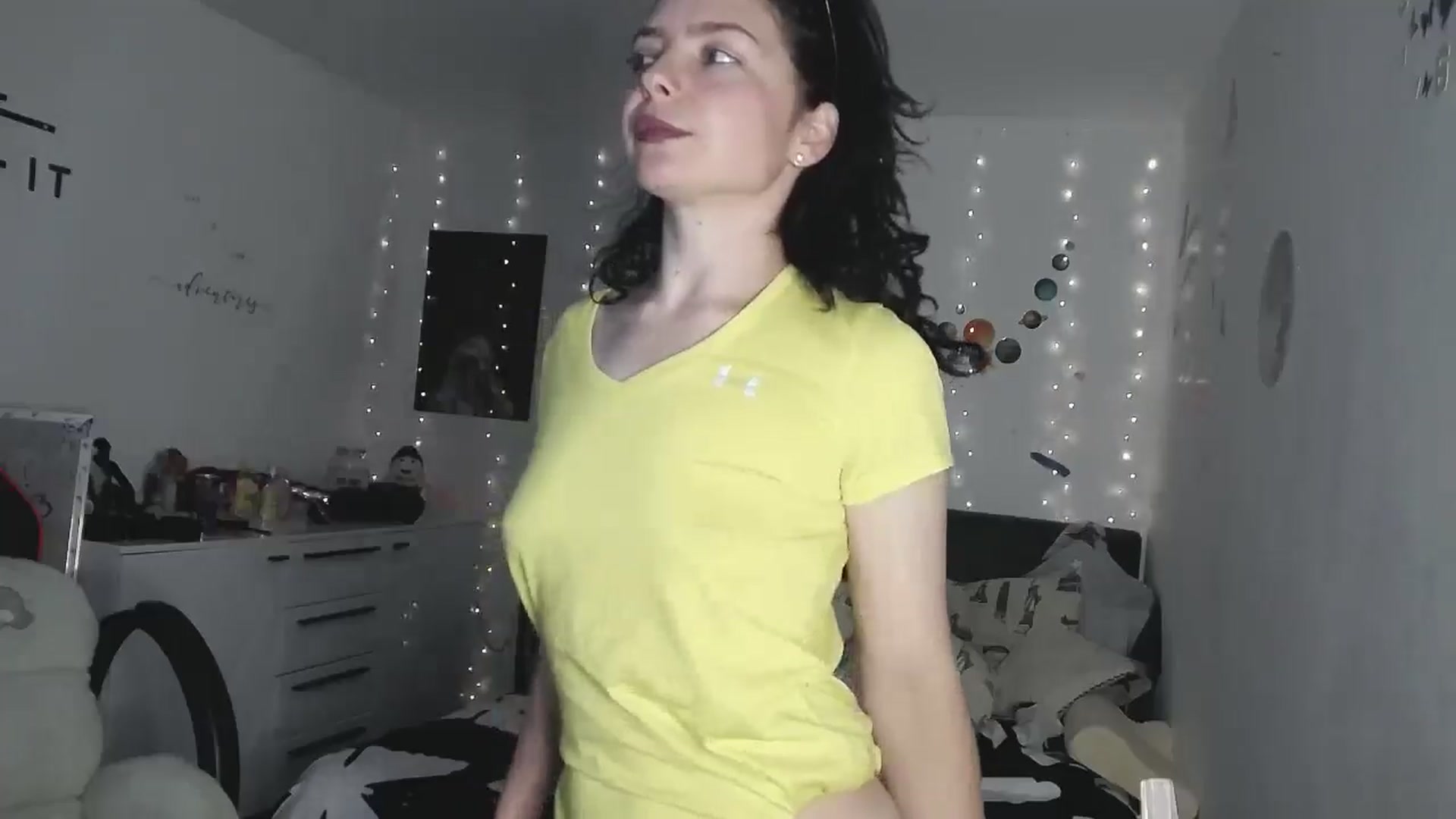 Gallery image thumbnail from YreneA's myfreecams stream on, 05/07/2025, 08:24 image 8 of 20