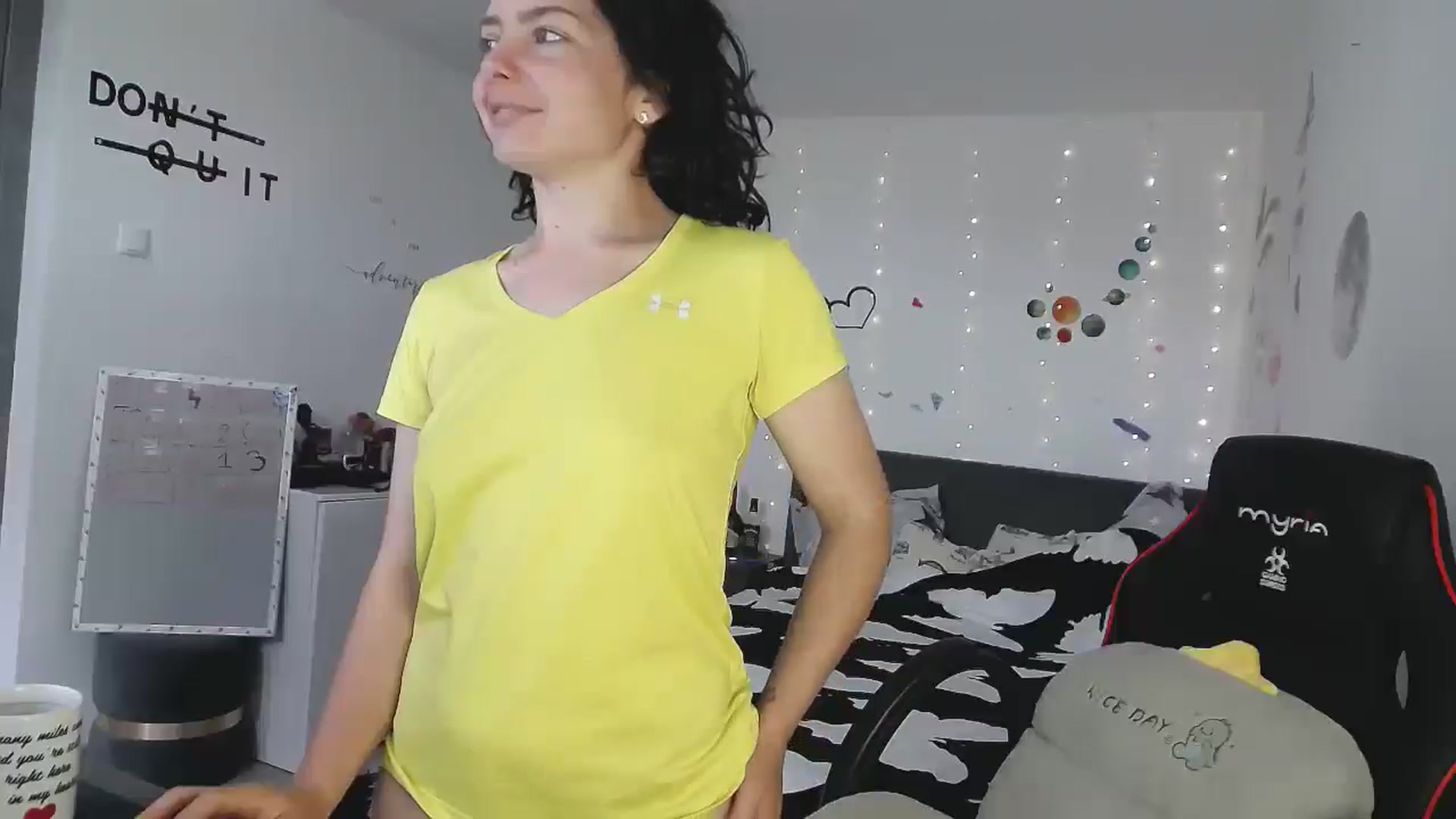 Gallery image thumbnail from YreneA's myfreecams stream on, 05/07/2025, 15:20 image 13 of 20
