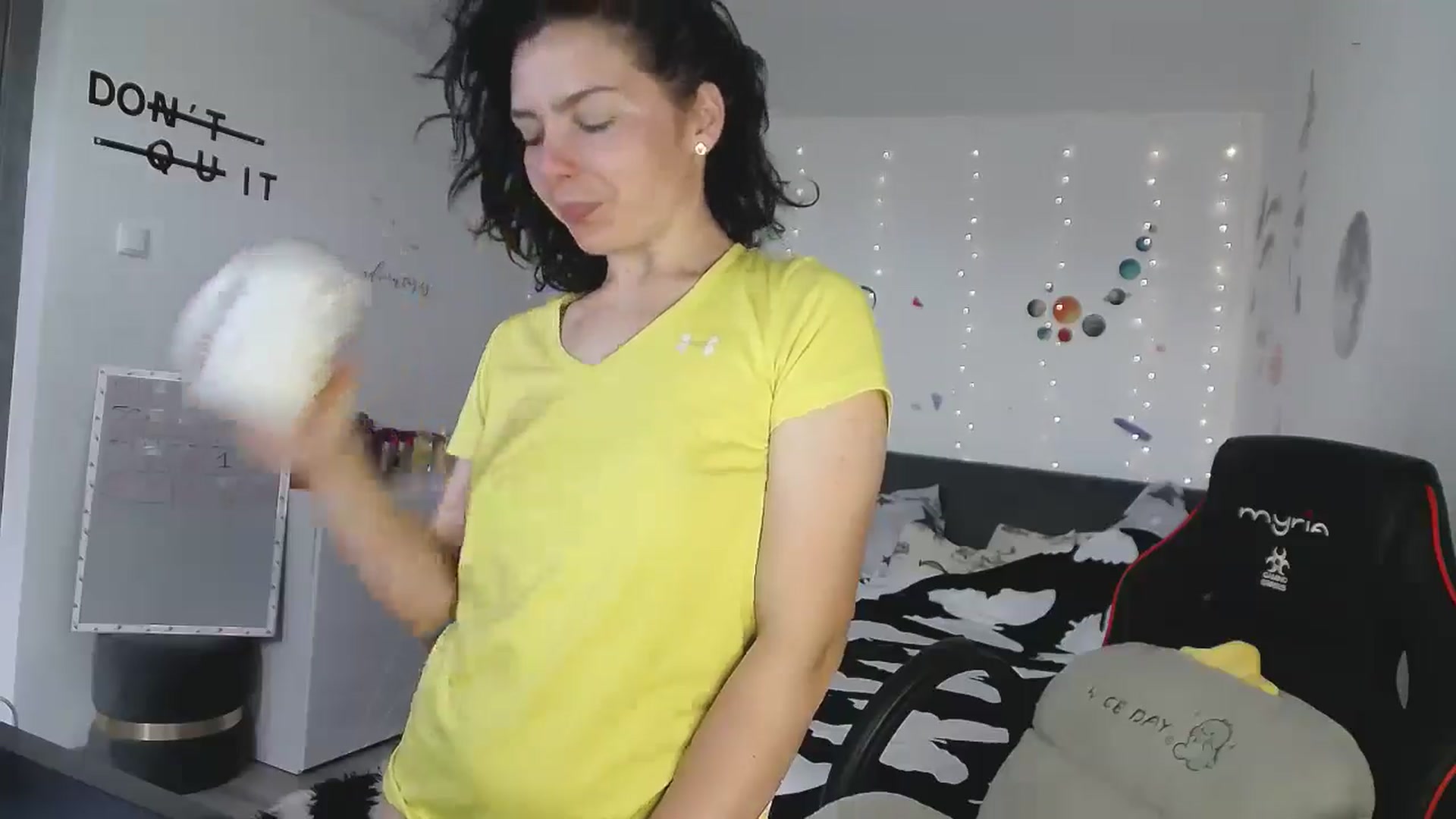 Gallery image thumbnail from YreneA's myfreecams stream on, 05/07/2025, 15:20 image 14 of 20