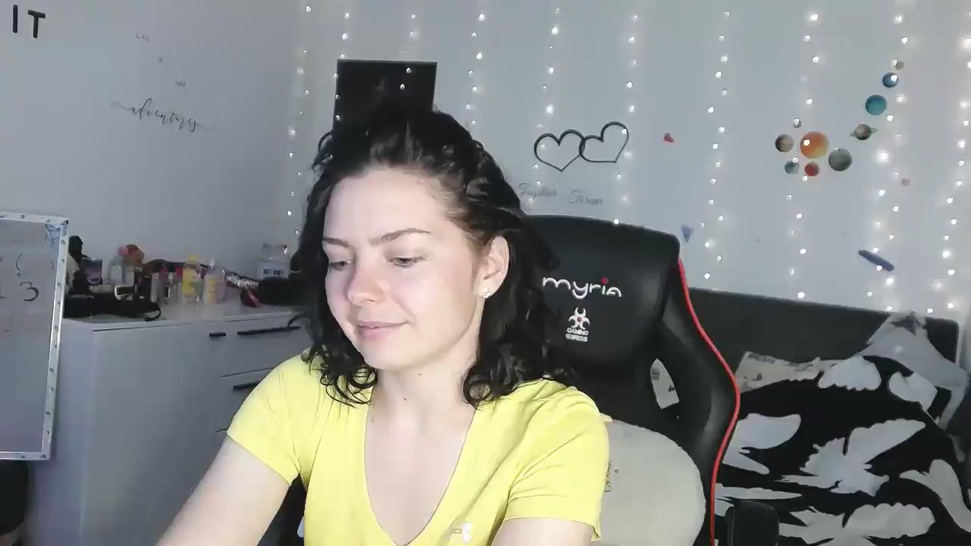 Gallery image thumbnail from YreneA's myfreecams stream on, 05/07/2025, 15:20 image 4 of 20
