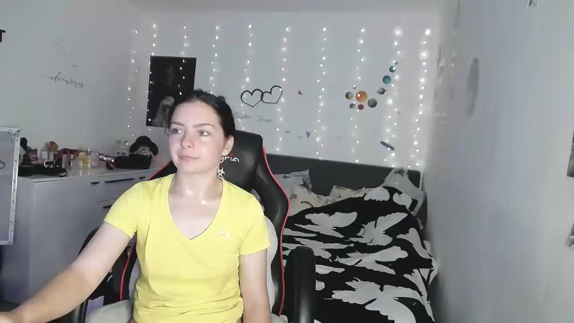 Gallery image thumbnail from YreneA's myfreecams stream on, 05/07/2025, 16:22 image 17 of 20