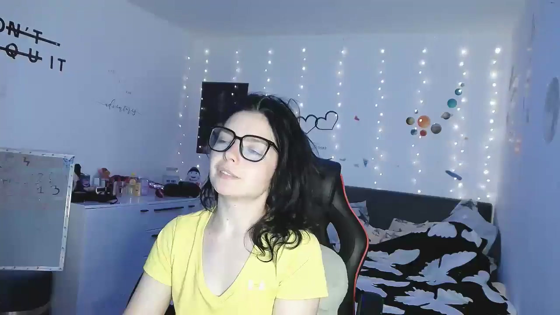 Gallery image thumbnail from YreneA's myfreecams stream on, 05/07/2025, 19:16 image 14 of 20