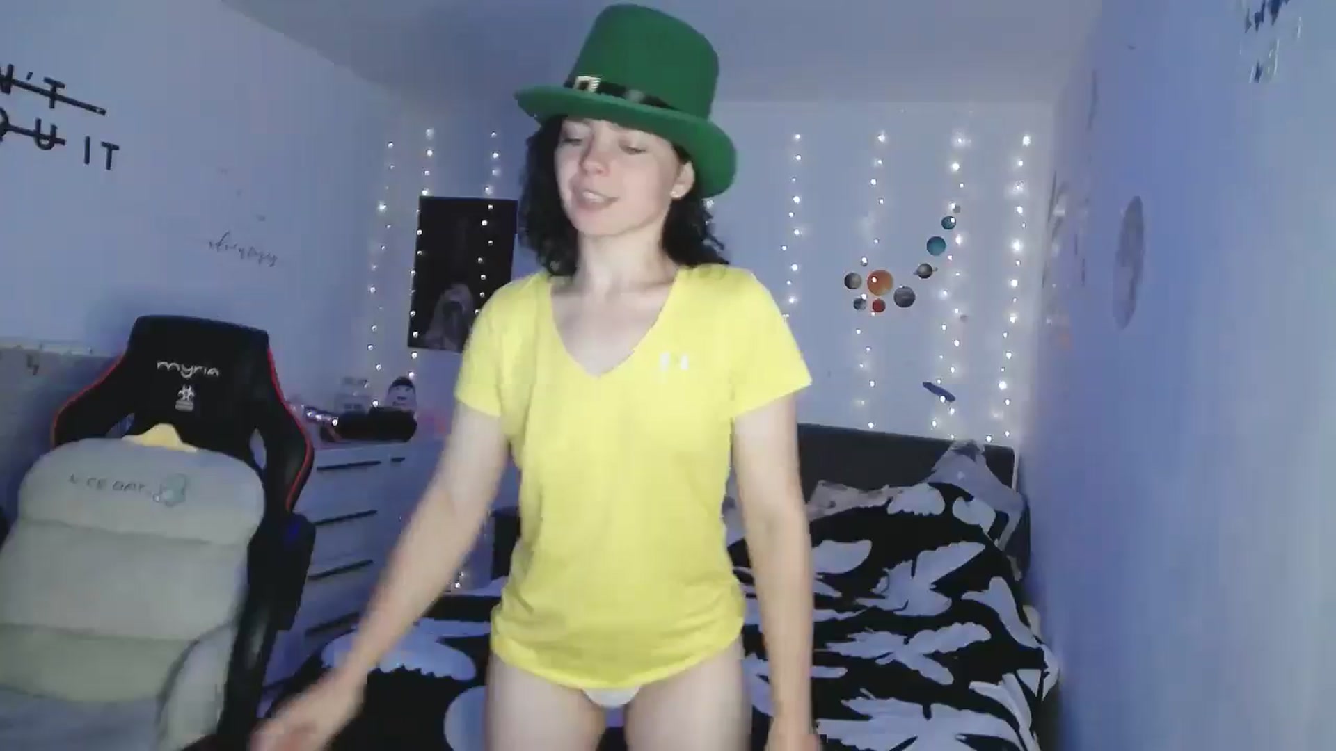 Gallery image thumbnail from YreneA's myfreecams stream on, 05/07/2025, 19:16 image 5 of 20