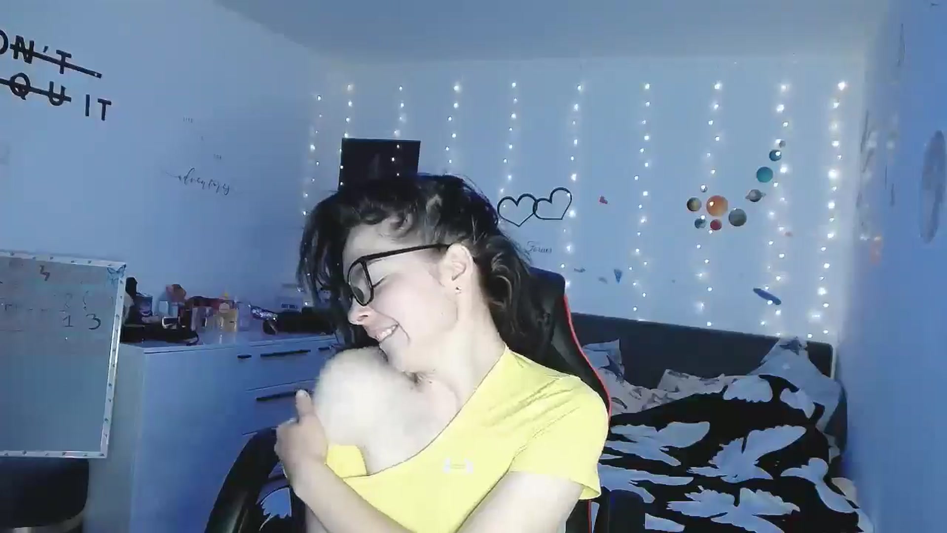 Gallery image thumbnail from YreneA's myfreecams stream on, 05/07/2025, 19:16 image 13 of 20