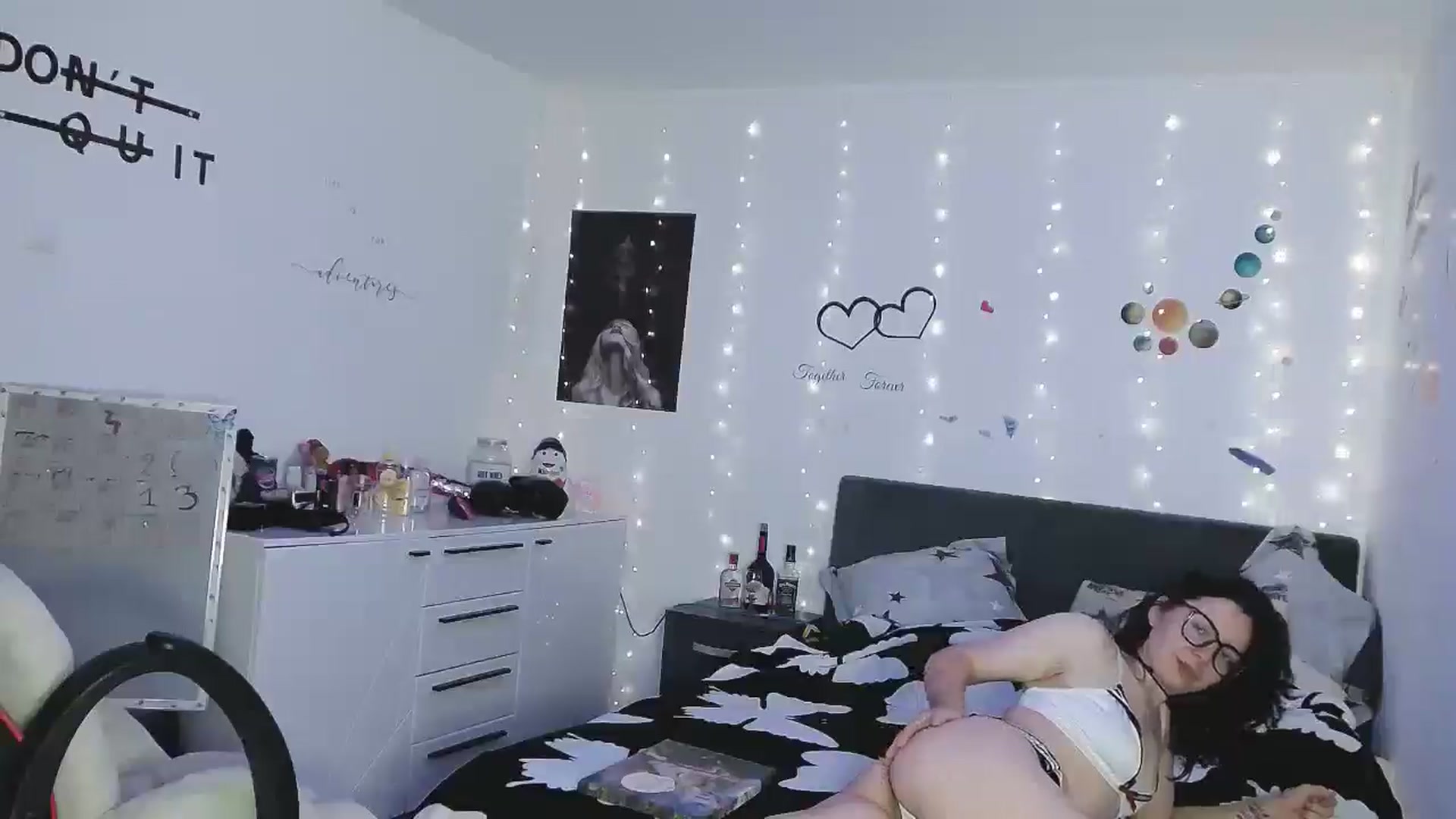 Gallery image thumbnail from YreneA's myfreecams stream on, 05/08/2025, 03:38 image 18 of 20