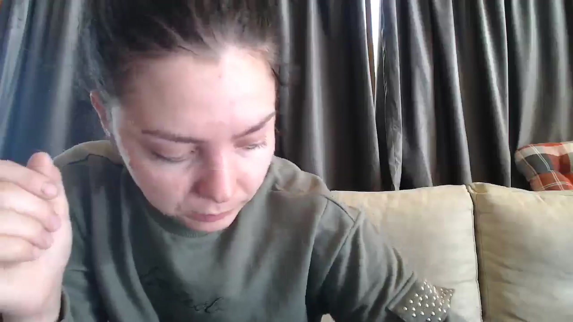 Gallery image thumbnail from YreneA's myfreecams stream on, 05/08/2025, 14:32 image 14 of 20